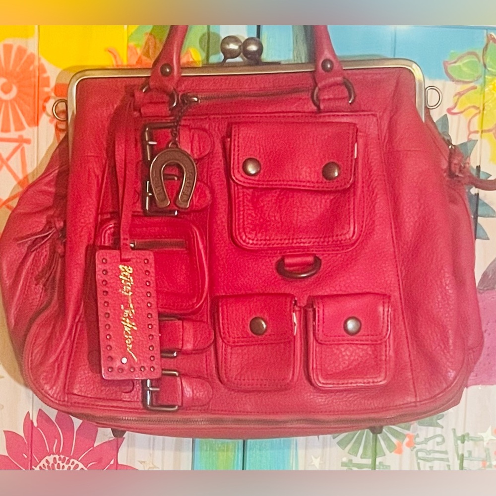 ✨RARE✨ Vintage Betsey Johnson Genuine Leather Red Lotsa Luck kiss lock Satchel